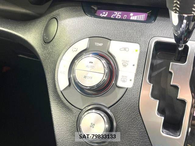 Toyota SIENTA 2021-11 285003-7