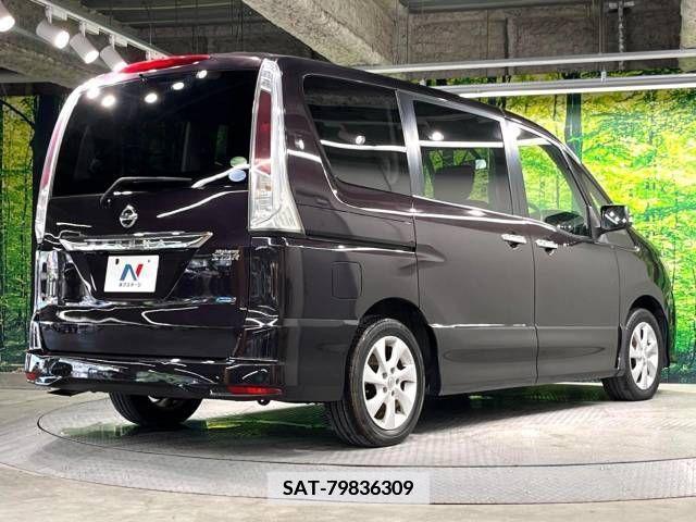 Nissan SERENA 2012-07 367784-18
