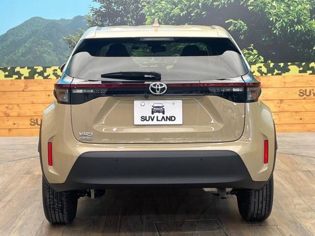 Toyota YARIS CROSS 2023-03 193023-15