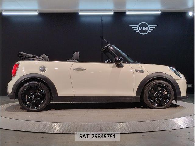 Bmw MINI 2022-04 236066-7