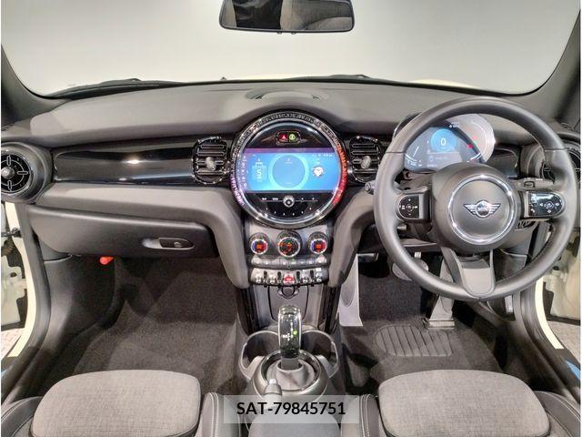 Bmw MINI 2022-04 236066-1