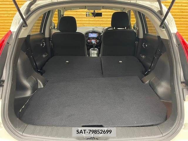 Nissan JUKE 2012-08 320482-17