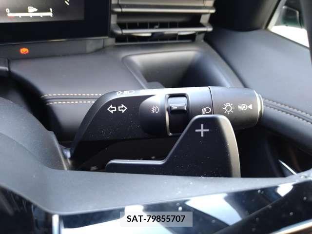 Nissan SERENA 2023-06 215772-16