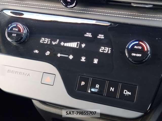 Nissan SERENA 2023-06 215772-10