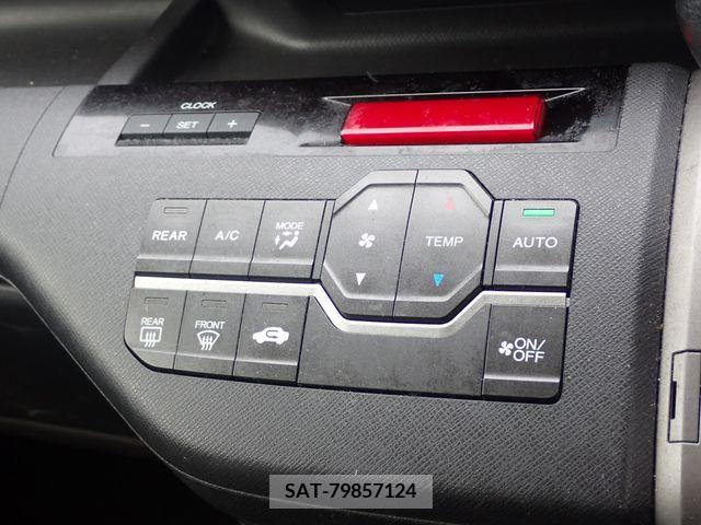 Honda e 2013-02 212172-10