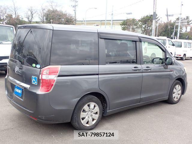 Honda e 2013-02 212172-5