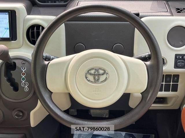 Toyota SPADE 2014-03 336712-11