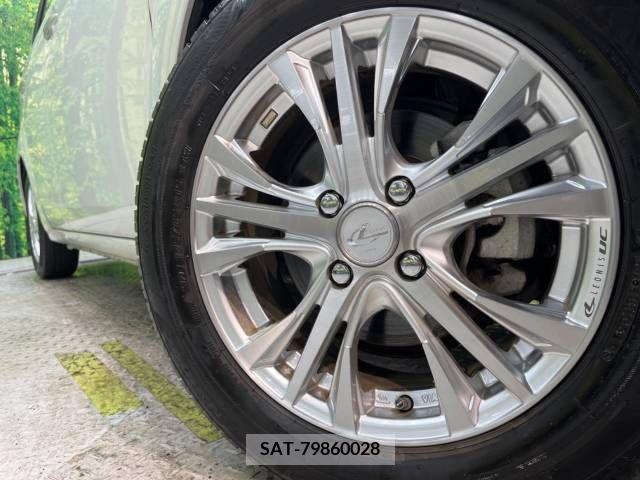 Toyota SPADE 2014-03 336712-13
