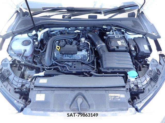 Audi A3 2023-02 389413-26