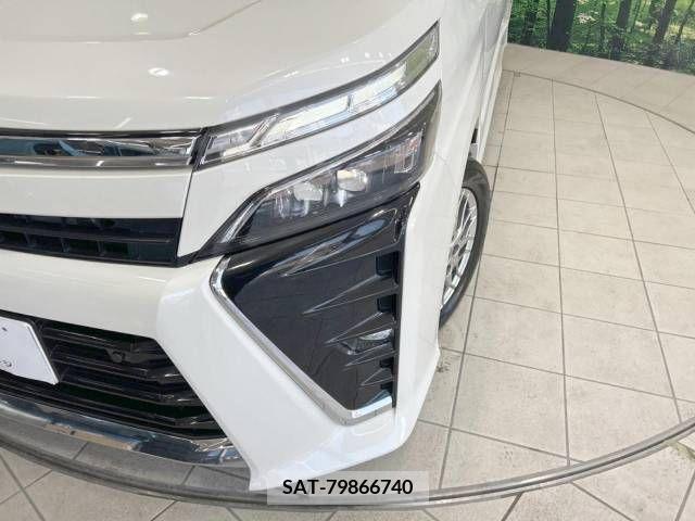 Toyota VOXY HYBRID 2020-07 395040-13