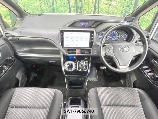 Toyota VOXY HYBRID 2020-07 395040-1