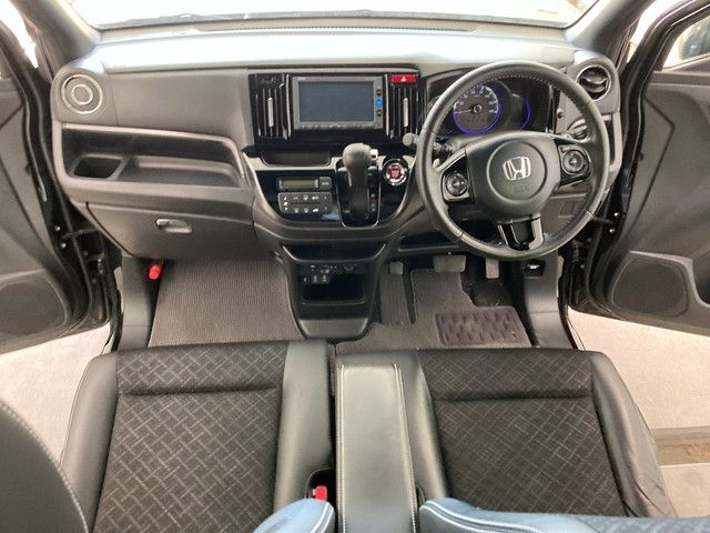 Honda N-WGN 2017-03 190349-1