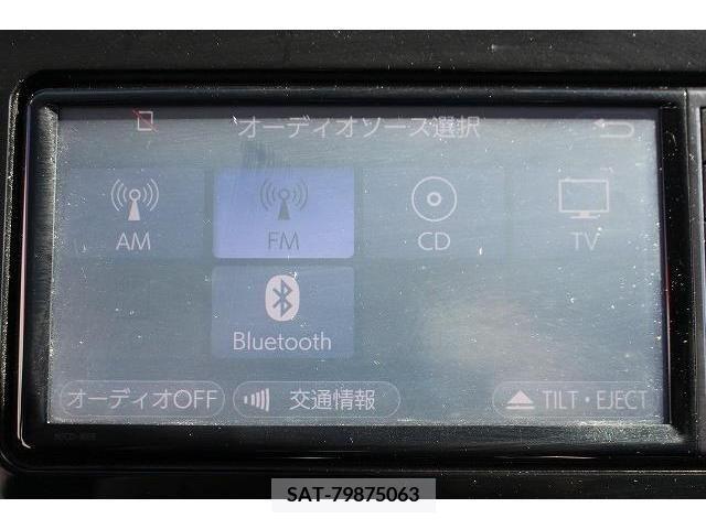Toyota PRIUS 2017-10 245306-5
