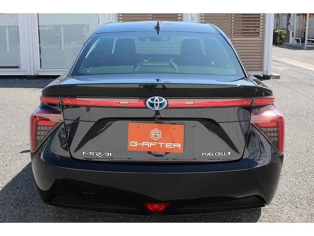Toyota Mirai 2015-03 23239-9