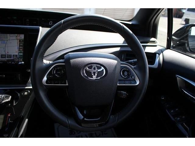 Toyota Mirai 2015-03 23239-16