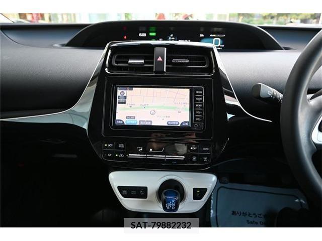 Toyota PRIUS 2017-08 255012-10