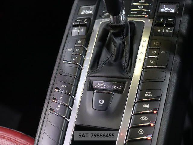 Porsche MACAN 2016-06 281566-14