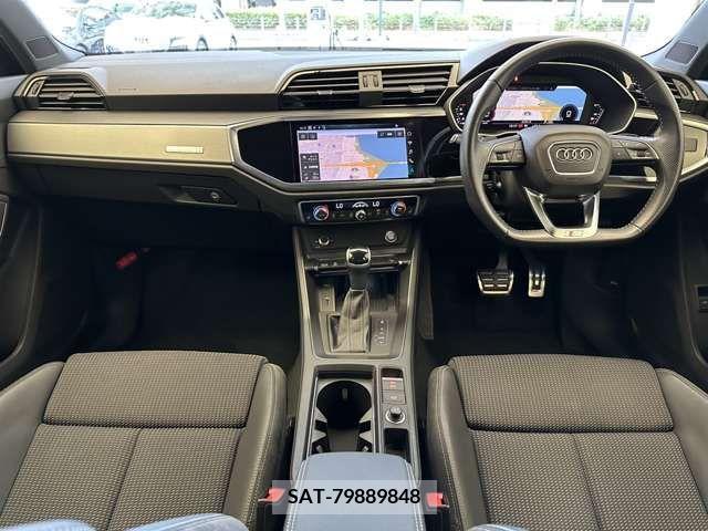 Audi Q3 2020-08 212872-7