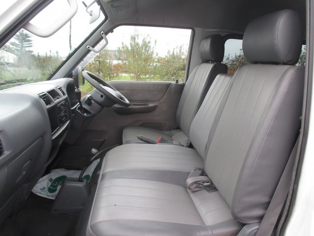 Mazda BONGO VAN 2009-11 193587-17