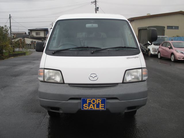 Mazda BONGO VAN 2009-11 193587-1