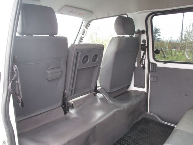 Mazda BONGO VAN 2009-11 193587-18