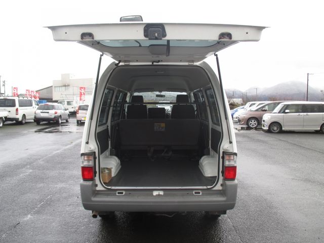 Mazda BONGO VAN 2009-11 193587-7