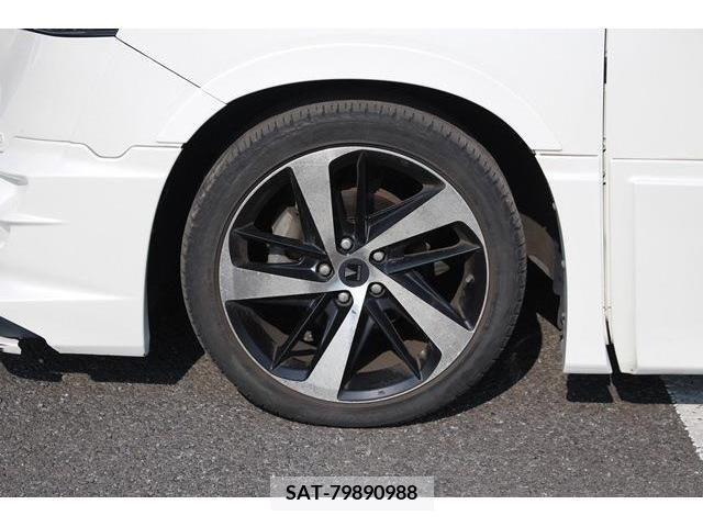 Toyota VELLFIRE 2015-12 303613-8