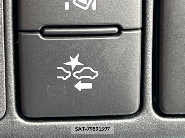 Toyota AQUA 2017-07 345040-2