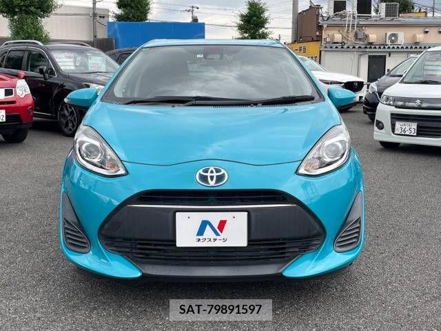 Toyota AQUA 2017-07 345040-14