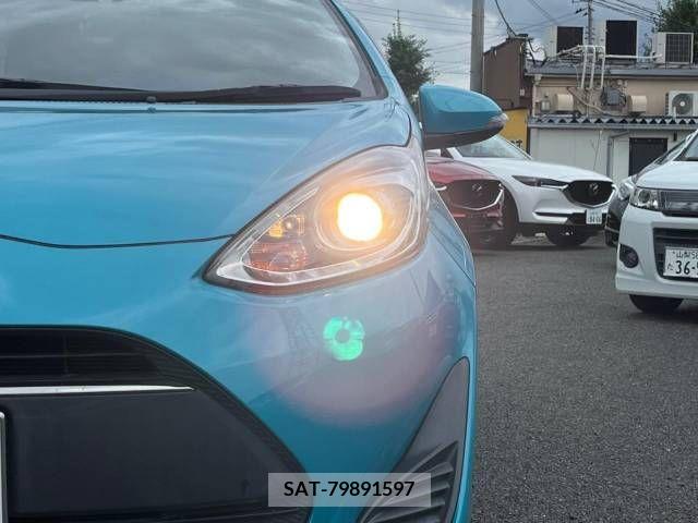 Toyota AQUA 2017-07 345040-12