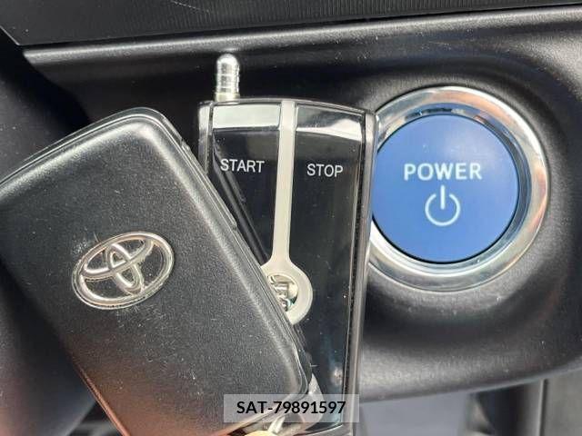 Toyota AQUA 2017-07 345040-6