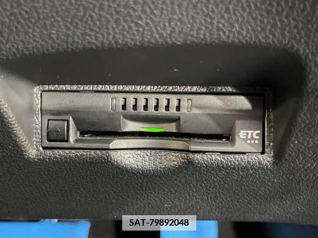 Toyota PRIUS 2021-07 338093-6
