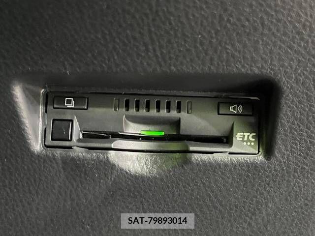 Toyota C-HR 2023-06 216919-6
