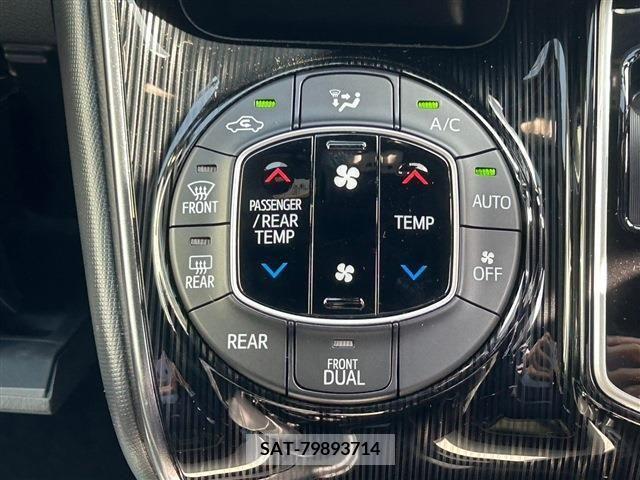 Toyota ESQUIRE 2019-10 205131-18