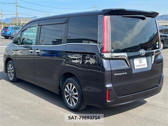Toyota ESQUIRE 2019-10 205131-8
