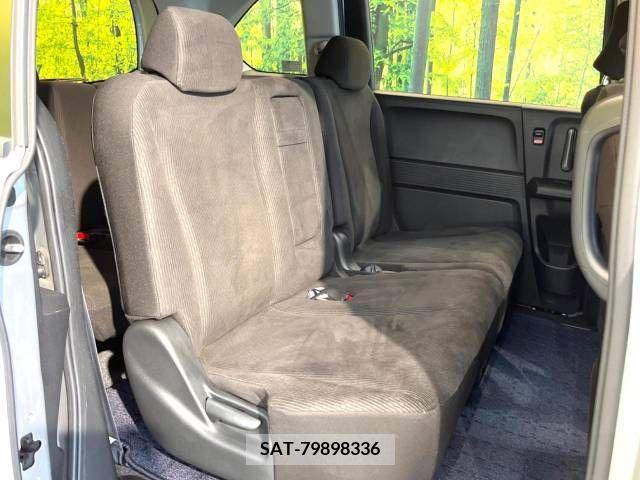 Honda FREED 2011-06 327881-9