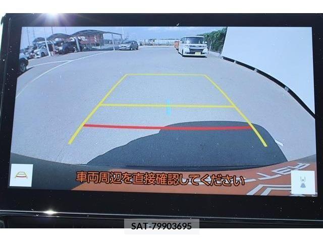 Toyota NOAH 2022-12 382312-2