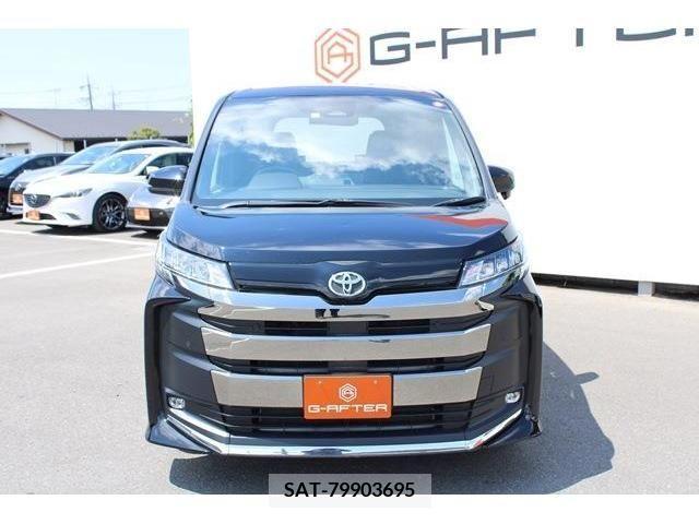 Toyota NOAH 2022-12 382312-5