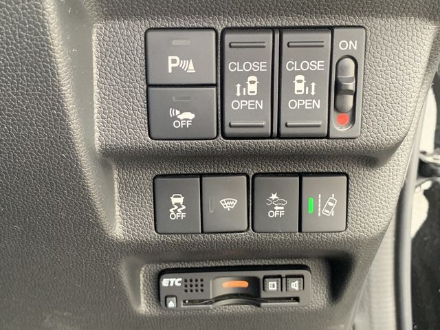 Honda FREED 2017-04 17147-22