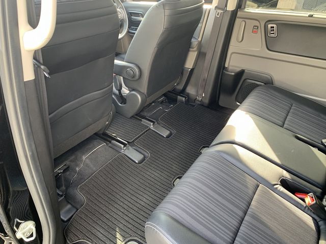 Honda FREED 2017-04 17147-19