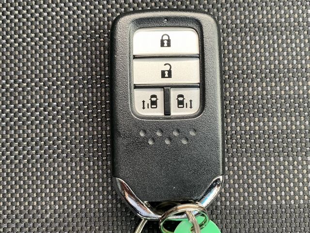 Honda FREED 2017-04 17147-29