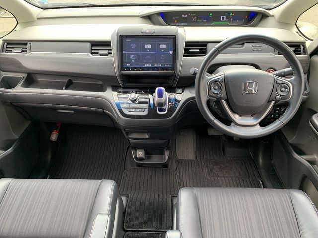 Honda FREED 2017-04 17147-1