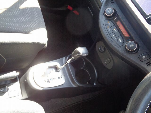Toyota VITZ 2014-09 194911-13