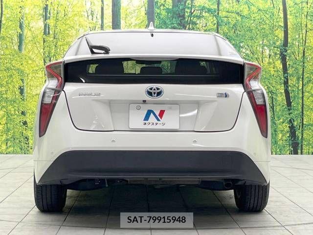 Toyota PRIUS 2016-06 282194-15