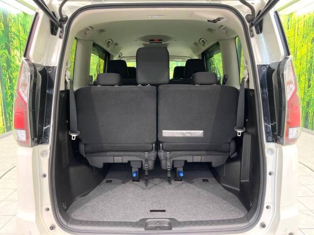 Nissan SERENA 2018-11 182309-11