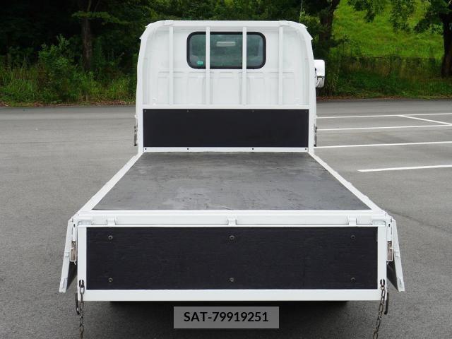 Isuzu ELF TRUCK 2014-03 353761-11