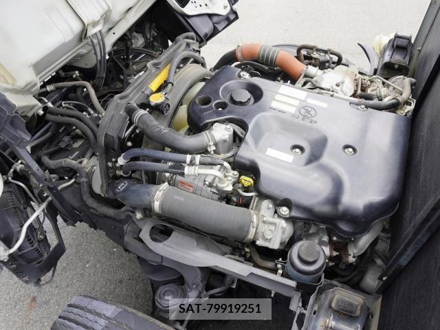 Isuzu ELF TRUCK 2014-03 353761-15