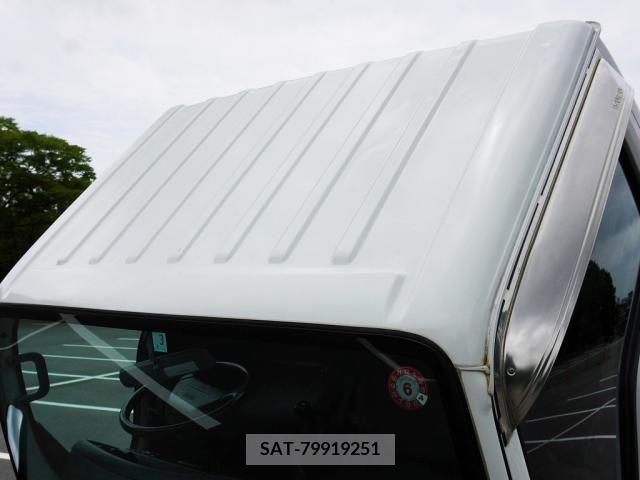 Isuzu ELF TRUCK 2014-03 353761-14