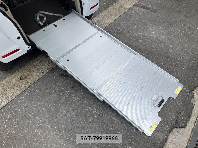 Honda N BOX 2019-05 307516-8