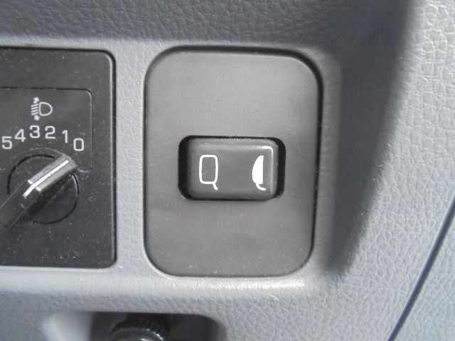 Mitsubishi CANTER 2003-07 2445-12